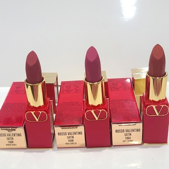 $14 Discount ❤️VALENTINO CHOOSE (100R-104R-106A) Rosso Refillable Lipstick ✨ NIB - Picture 2 of 16
